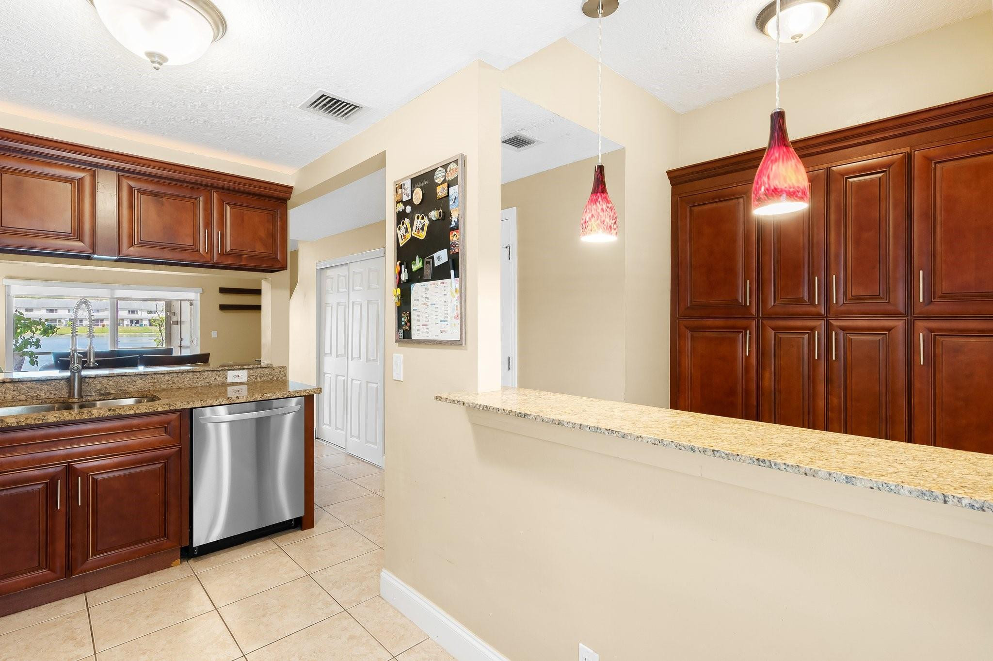 3169 SW 50th St 75