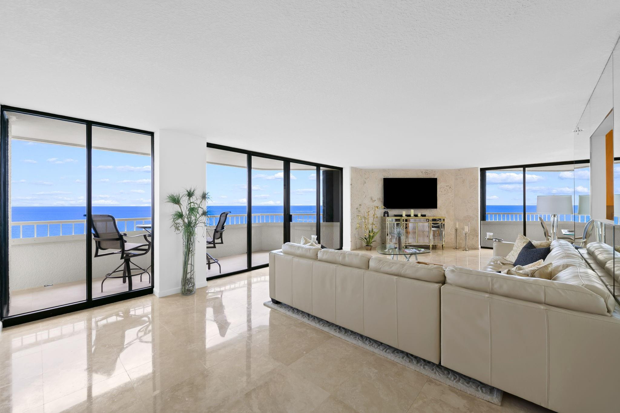 5070 N Ocean Dr 12-A