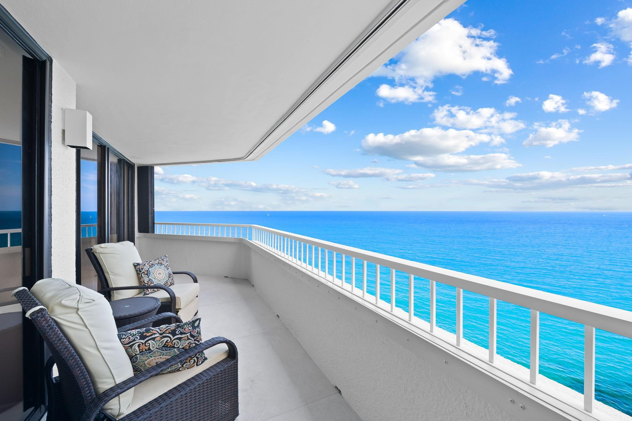 5070 N Ocean Dr 12-A