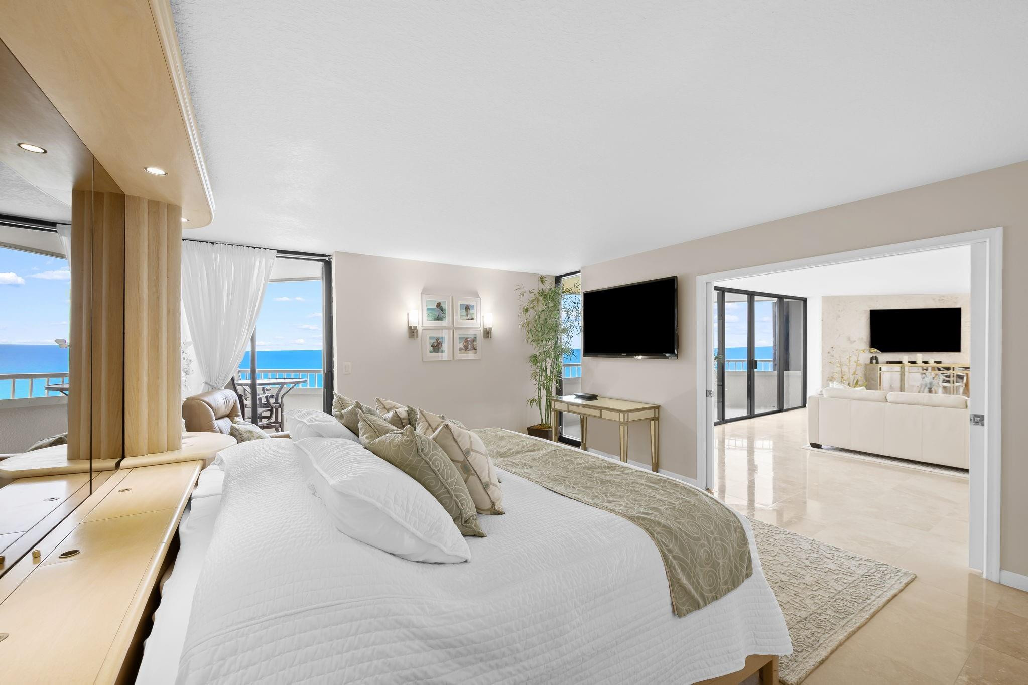 5070 N Ocean Dr 12-A
