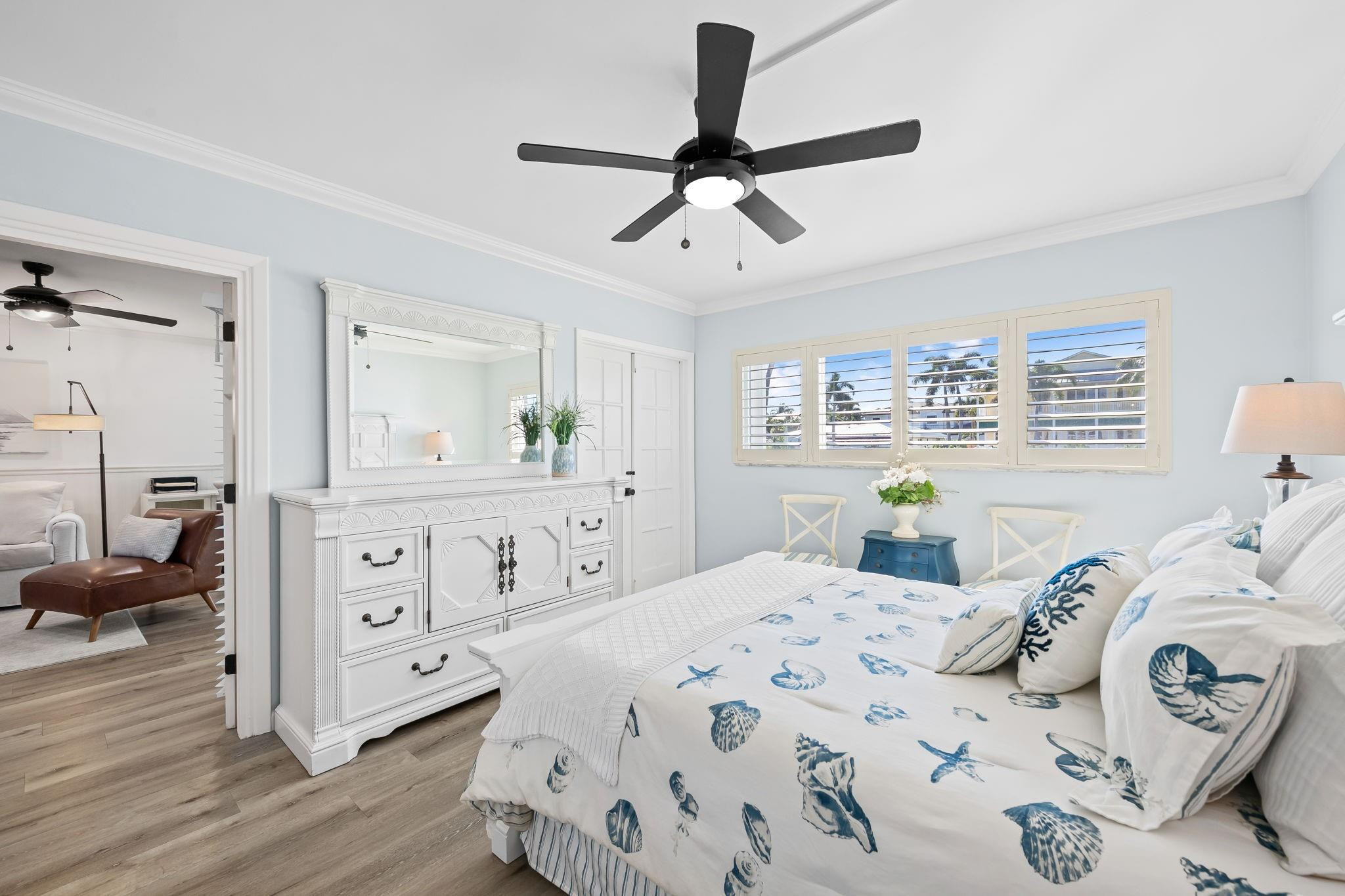 2400 NE 36th Street 3