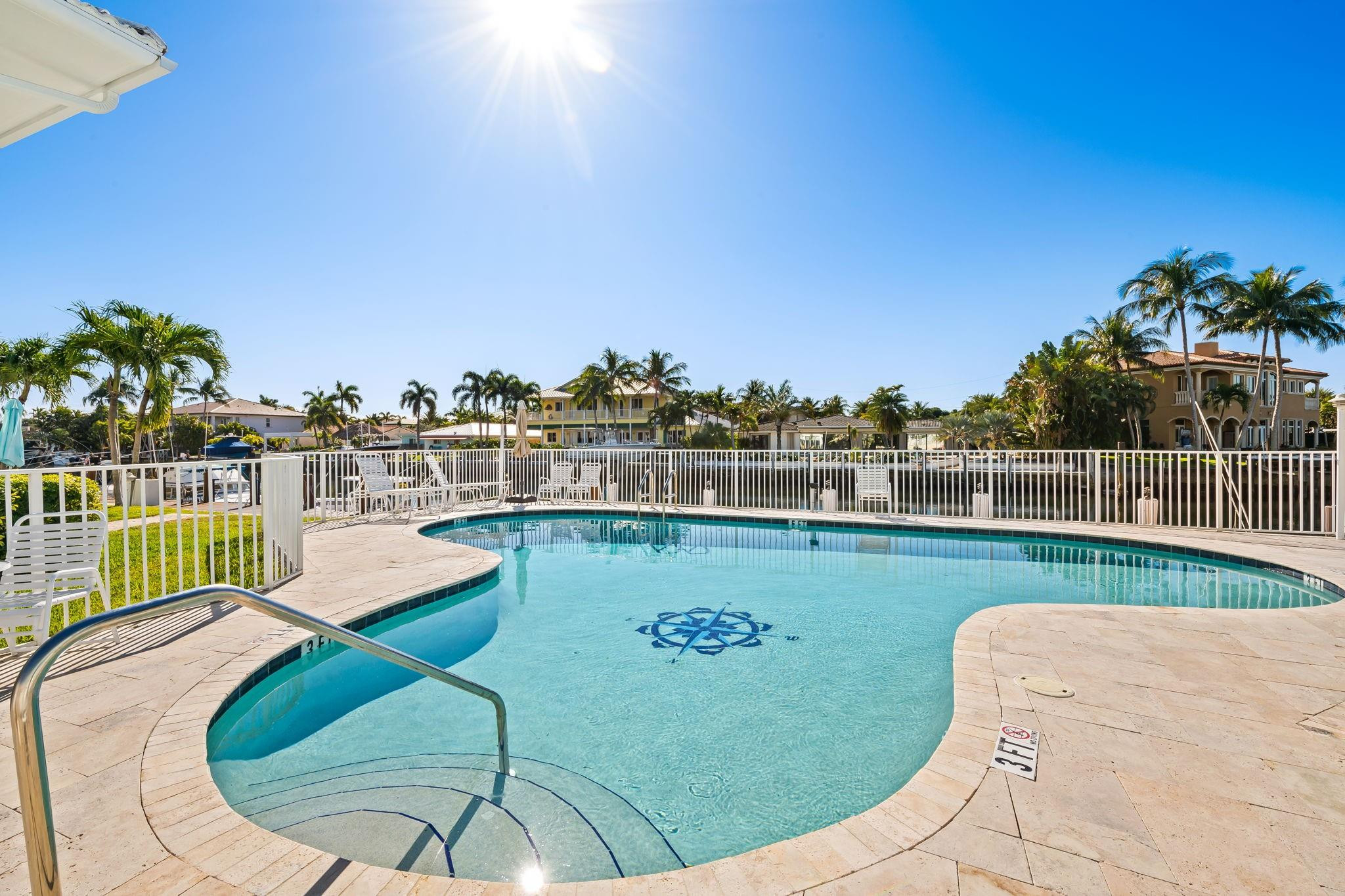 2400 NE 36th Street 3