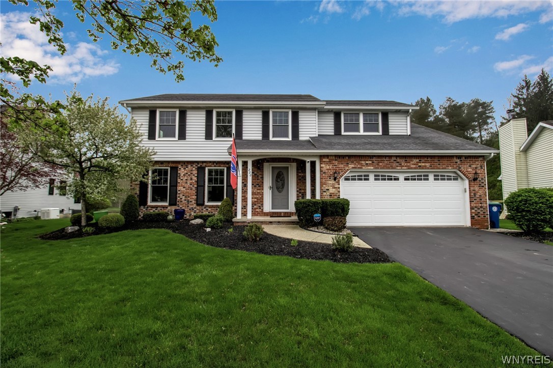 220 Rambling Road
