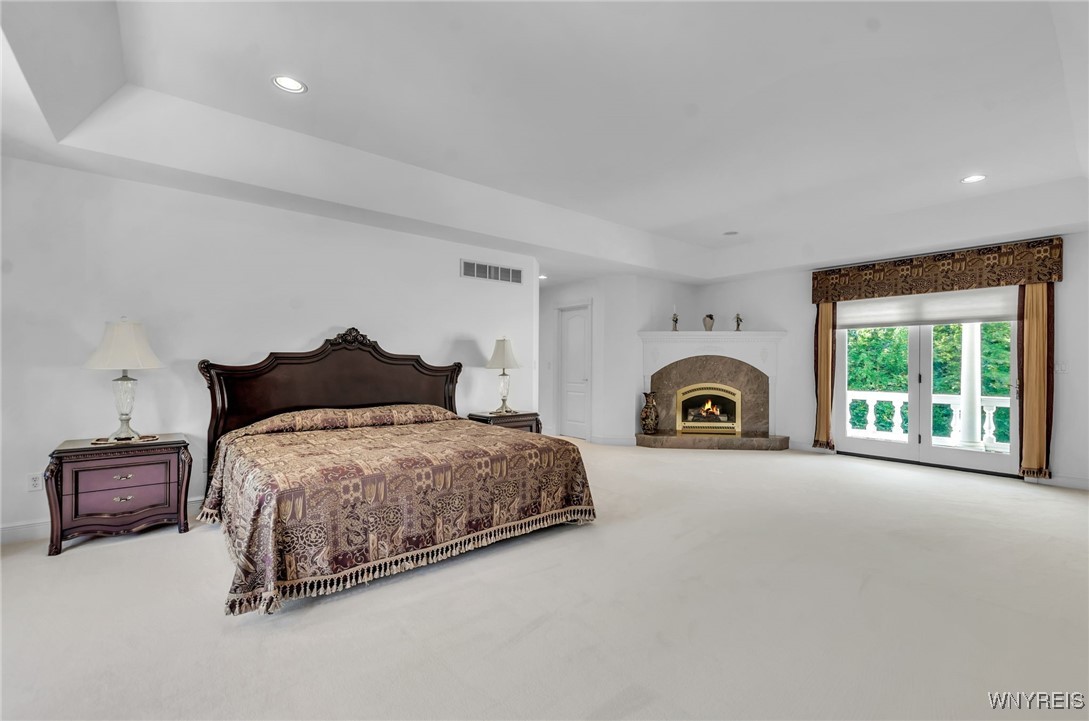 7 Woodcrest Drive