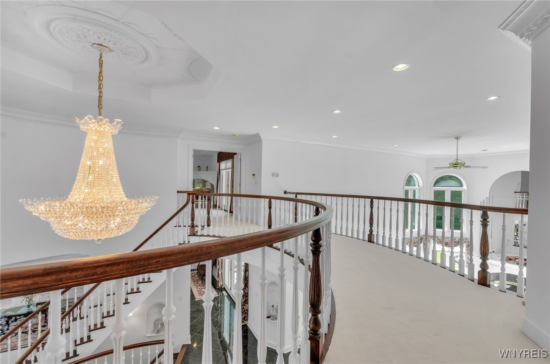 7 Woodcrest Drive