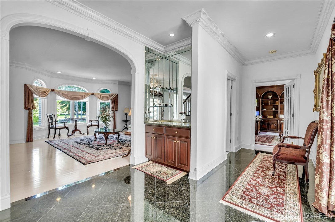 7 Woodcrest Drive