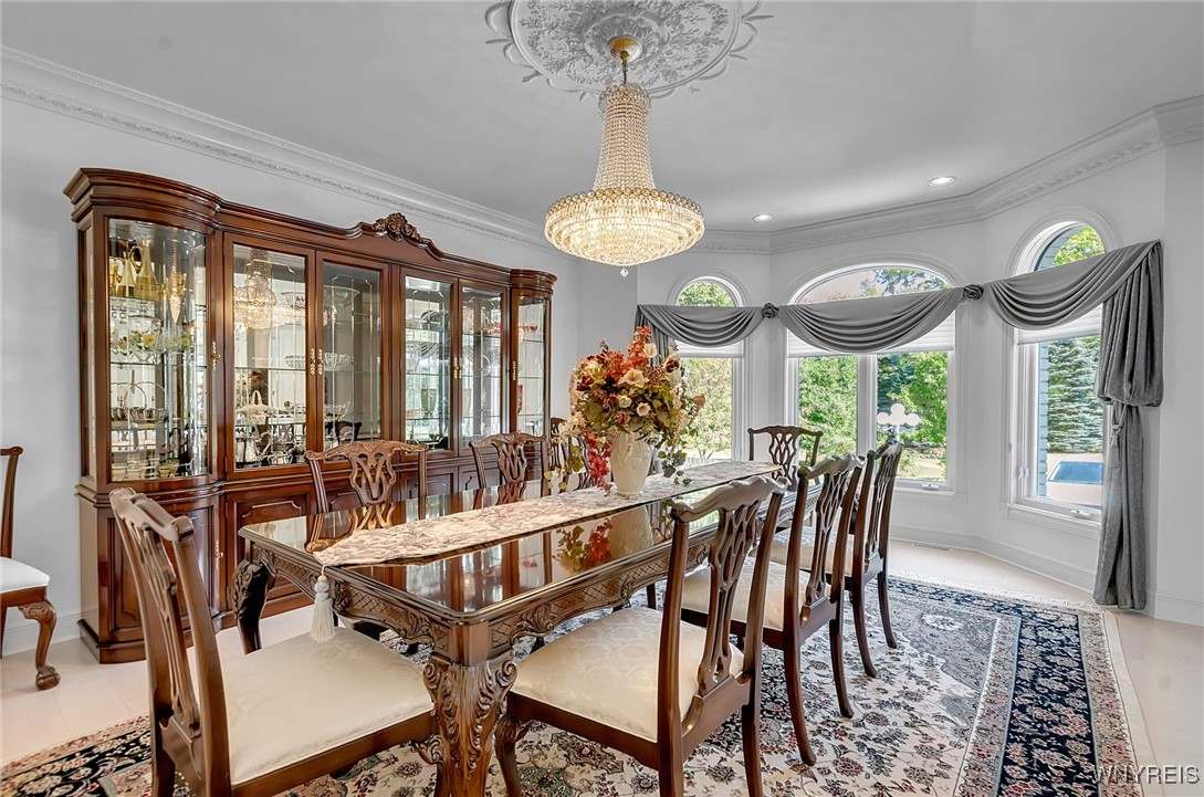 7 Woodcrest Drive