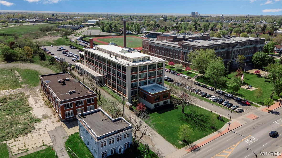 2917 Main Street G09