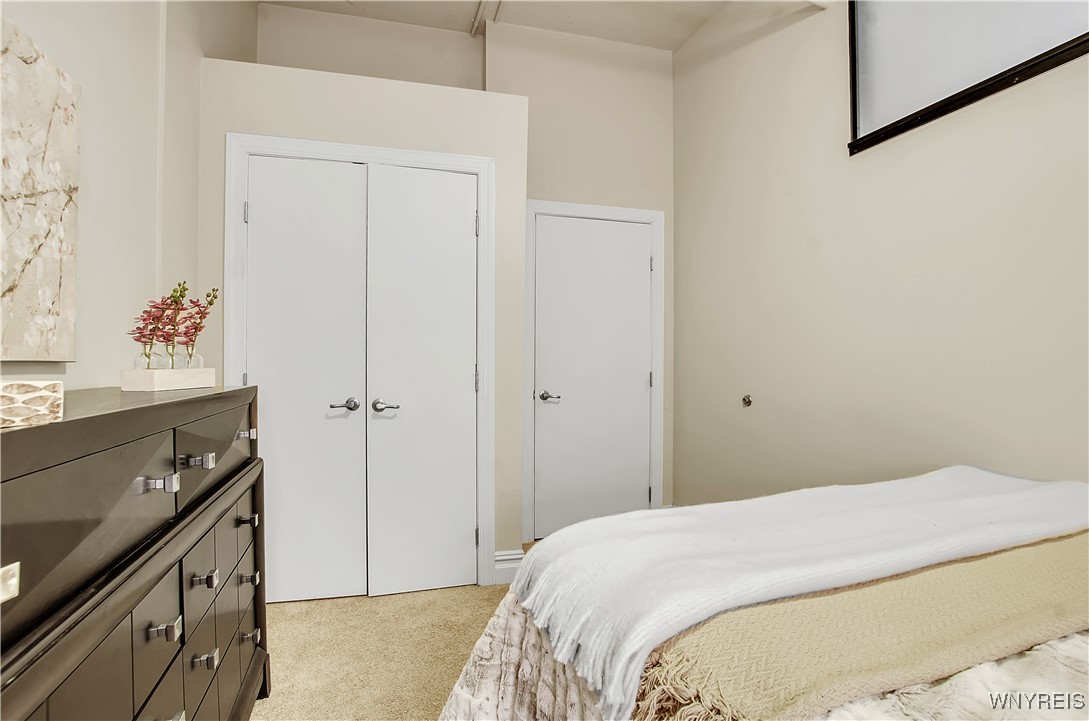 2917 Main Street G09