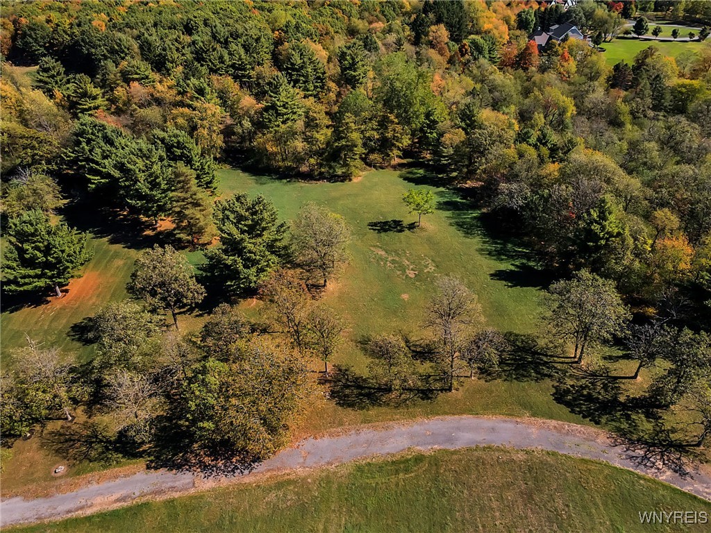 5129 Kraus Road