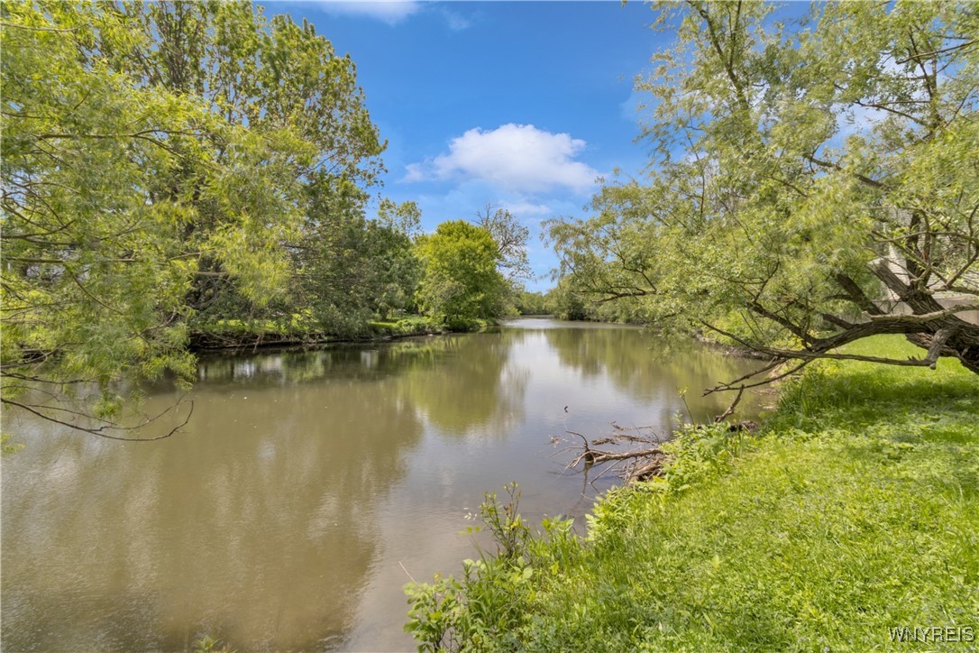 520 North Ellicott Creek Road