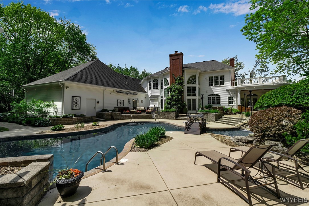 9540 Lakestone Court