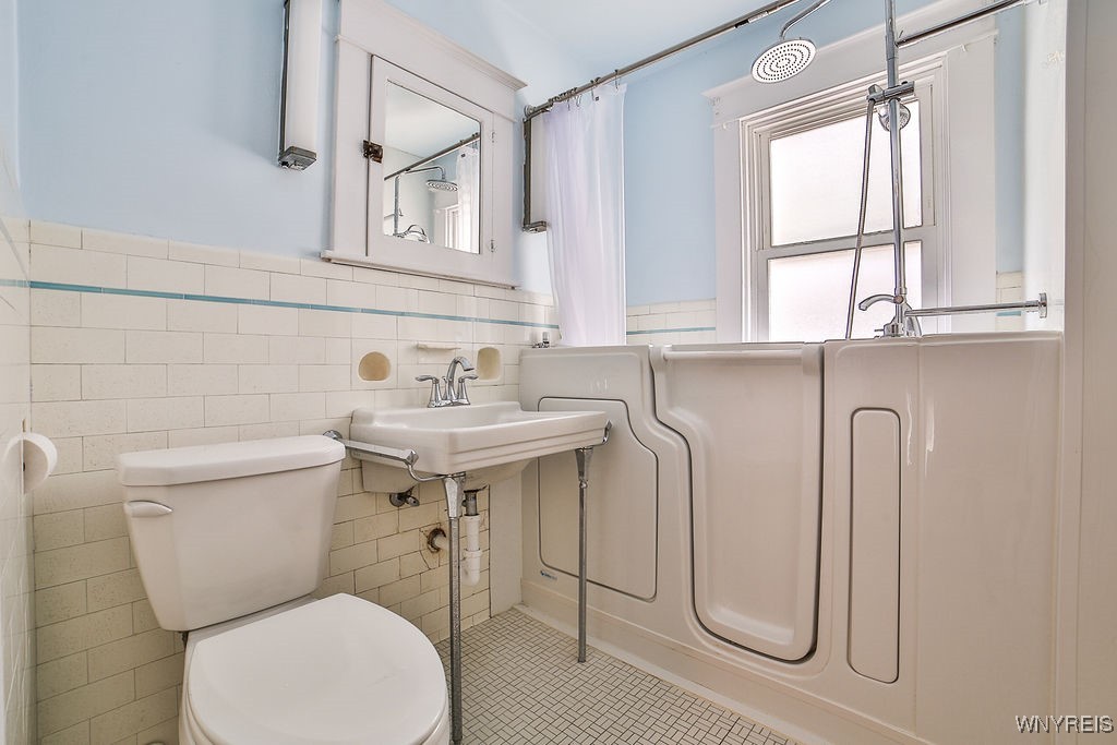 28 Washington Avenue