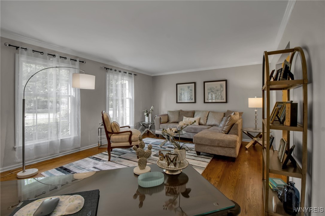 8125 Old Post Road West