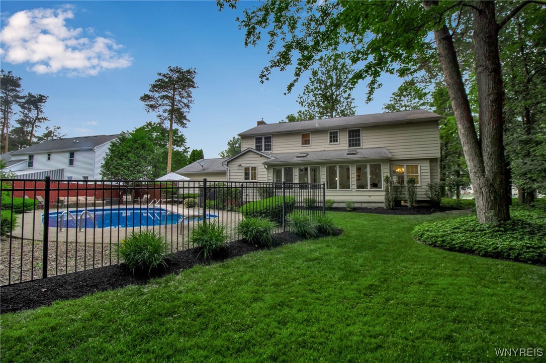 8125 Old Post Road West