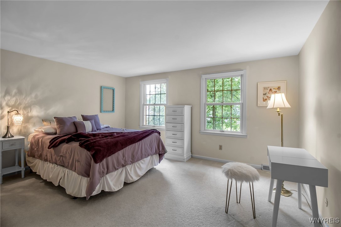 8125 Old Post Road West