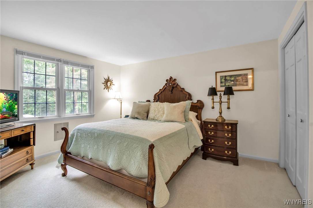 8125 Old Post Road West