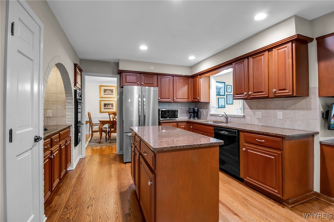 8125 Old Post Road West