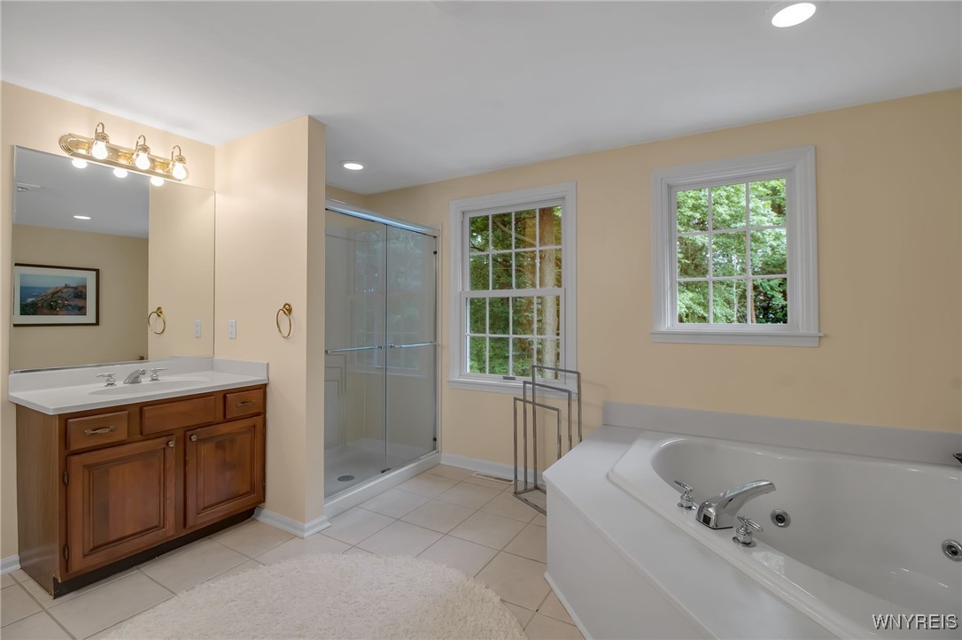 8125 Old Post Road West