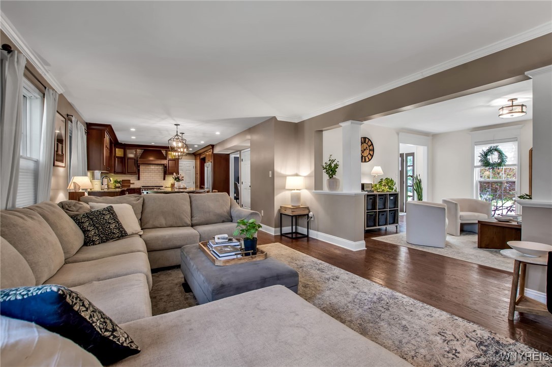 6 Cynthia Circle