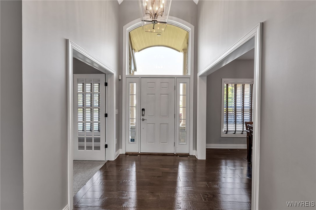 7261 Woodhaven Drive