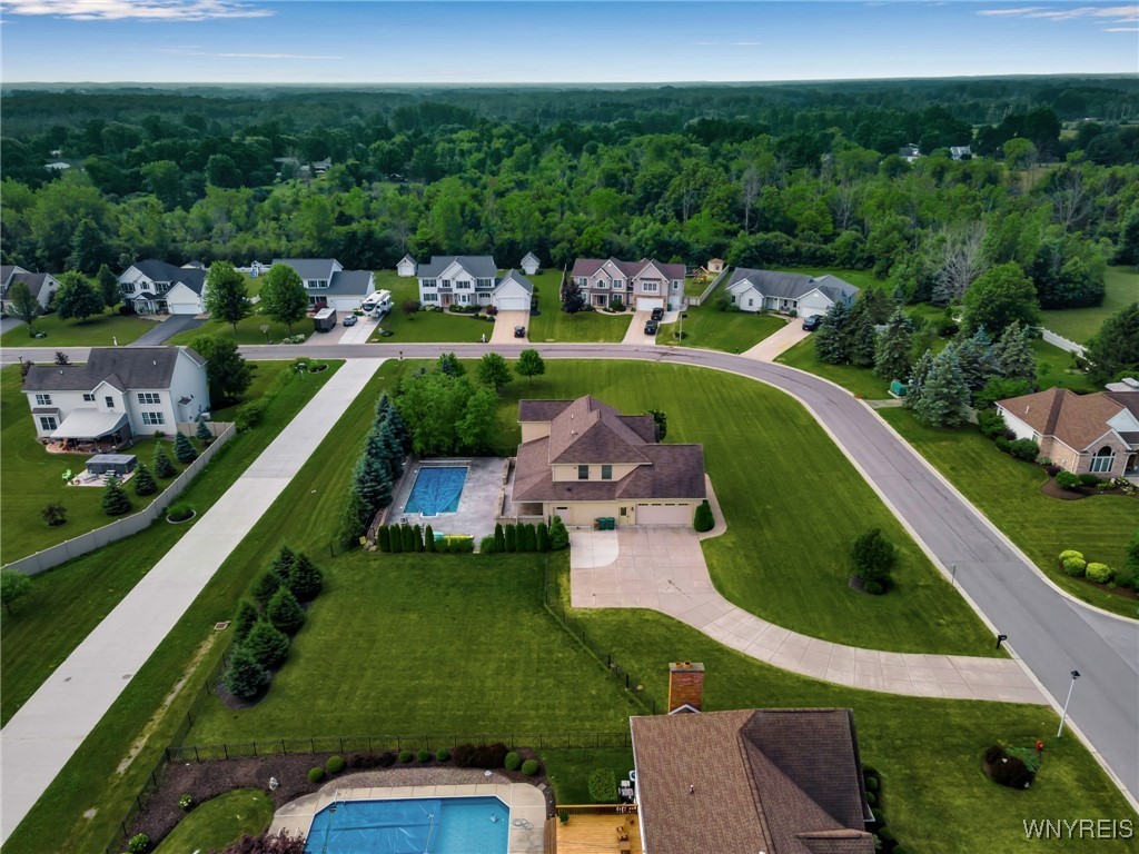 7261 Woodhaven Drive