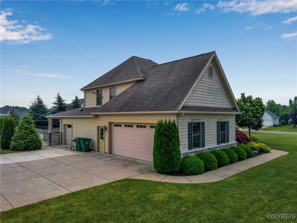 7261 Woodhaven Drive