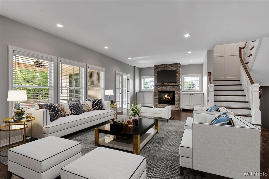 7261 Woodhaven Drive