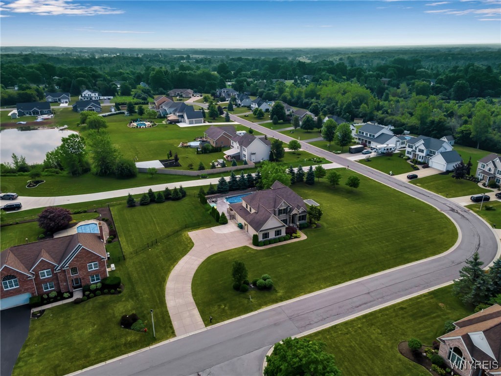 7261 Woodhaven Drive