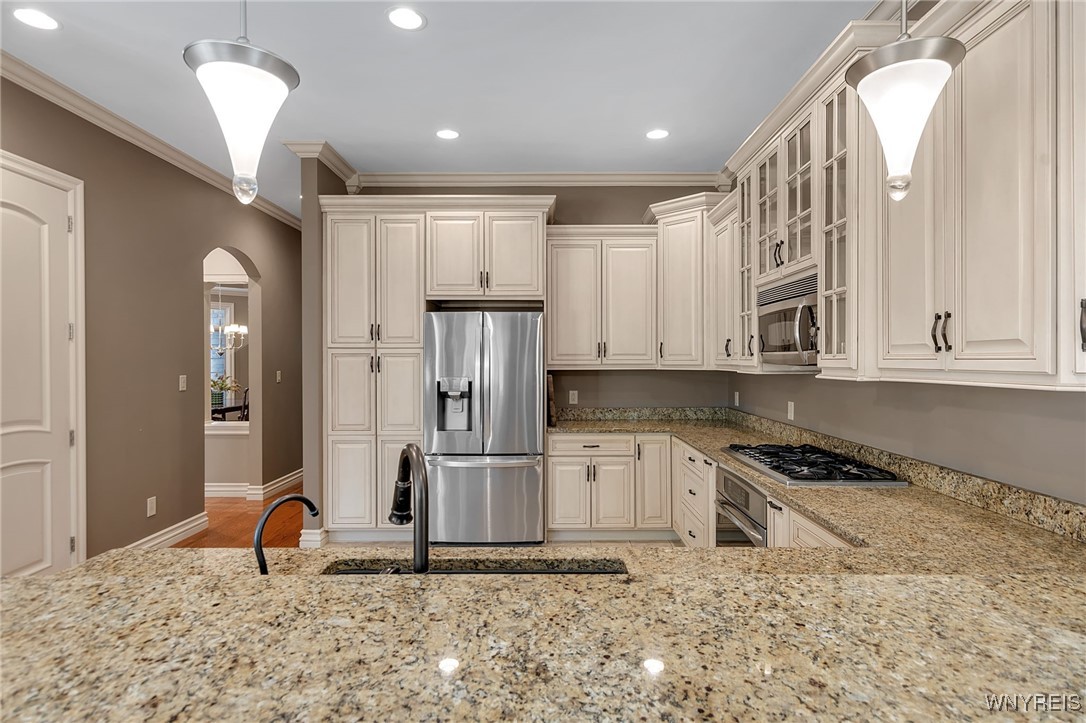 350 Stonehenge Drive