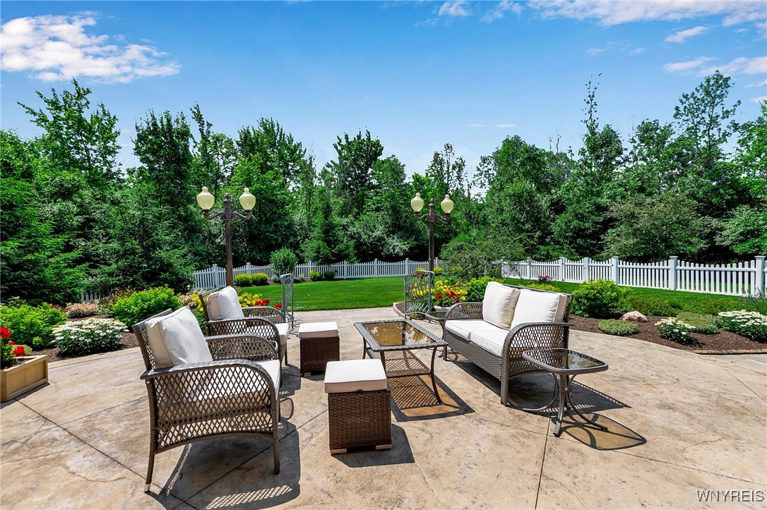 350 Stonehenge Drive