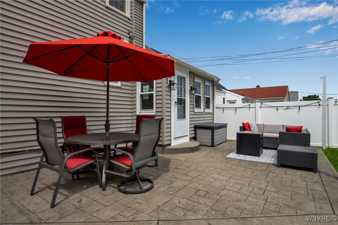 207 Fairfield Avenue