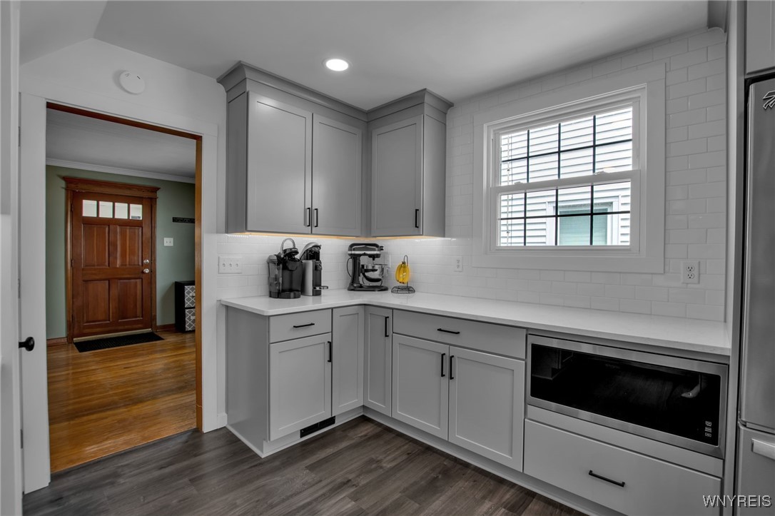 207 Fairfield Avenue