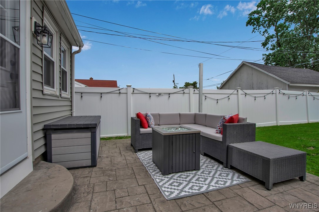 207 Fairfield Avenue