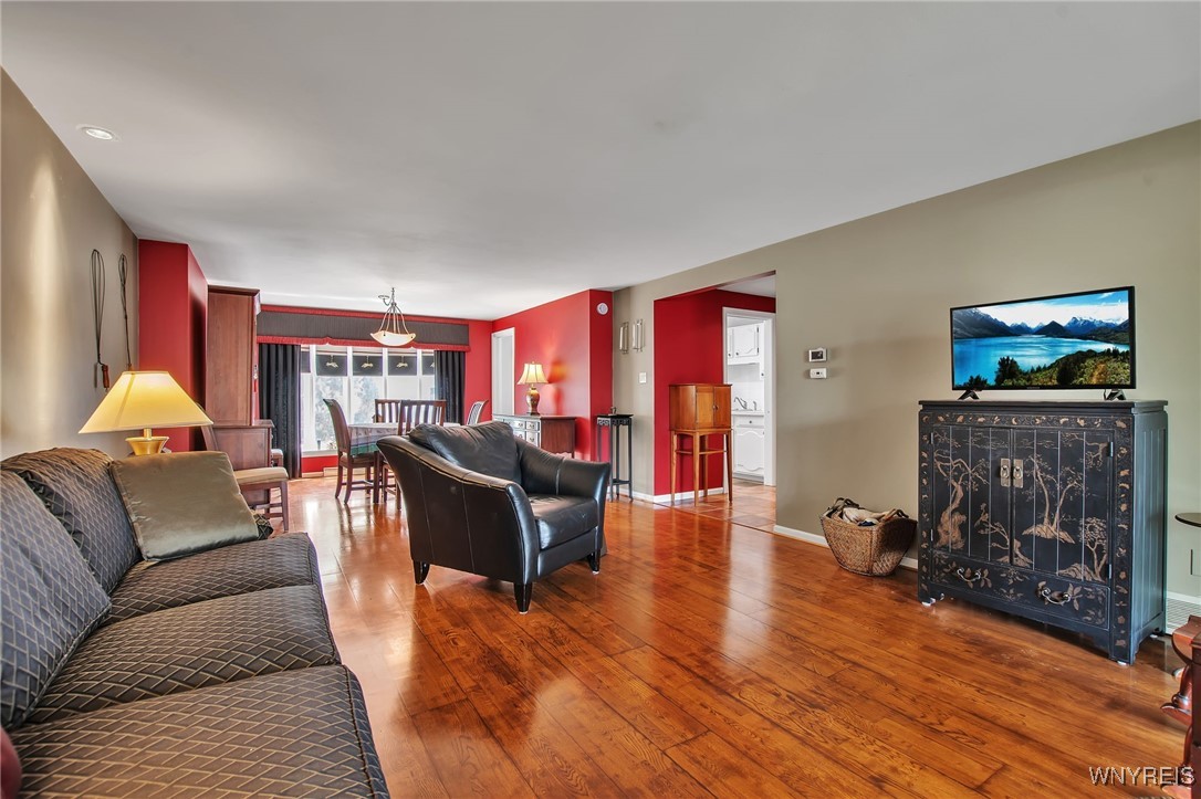 32 Bernhardt Drive 5