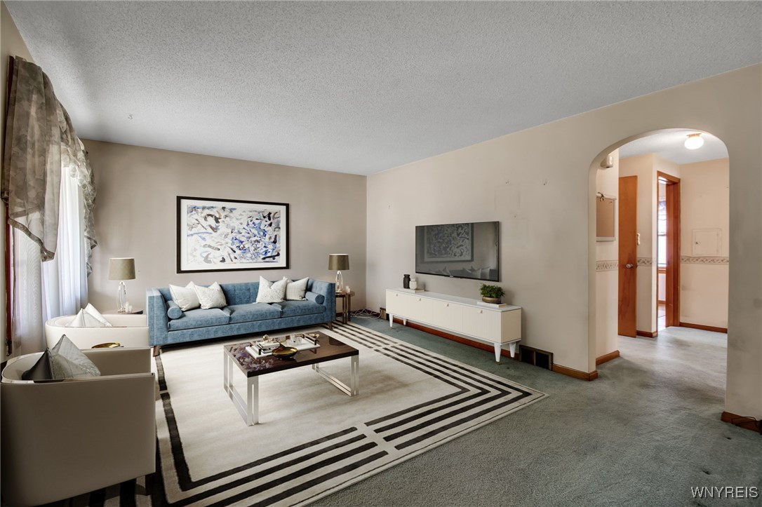 140 Farmingdale Road