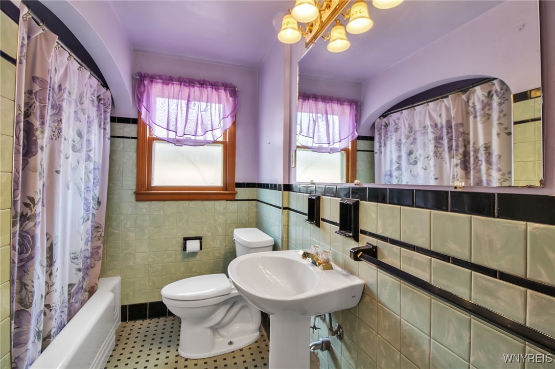 140 Farmingdale Road