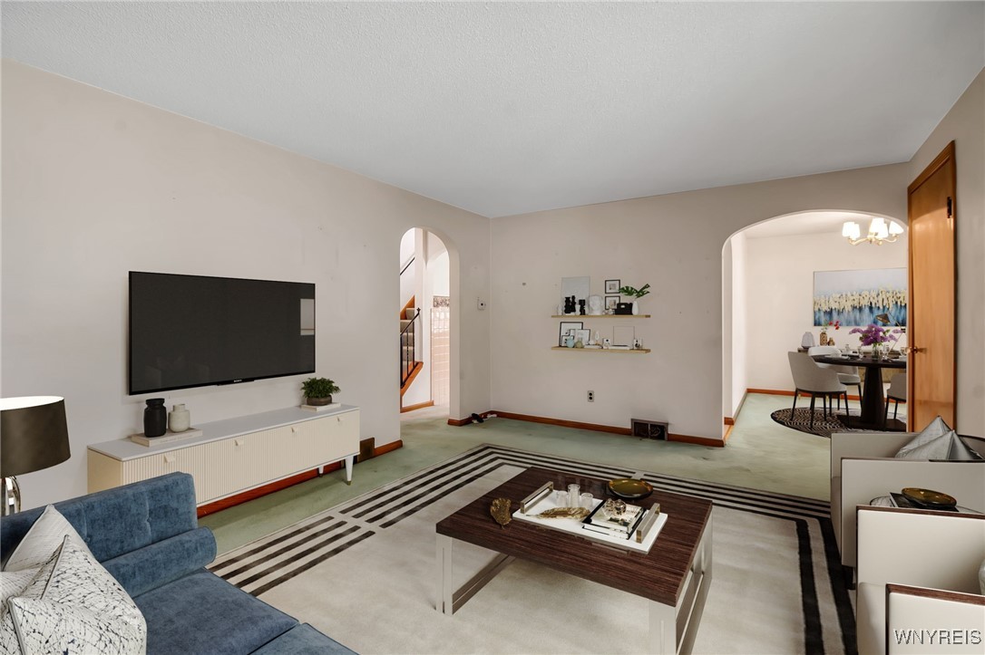 140 Farmingdale Road