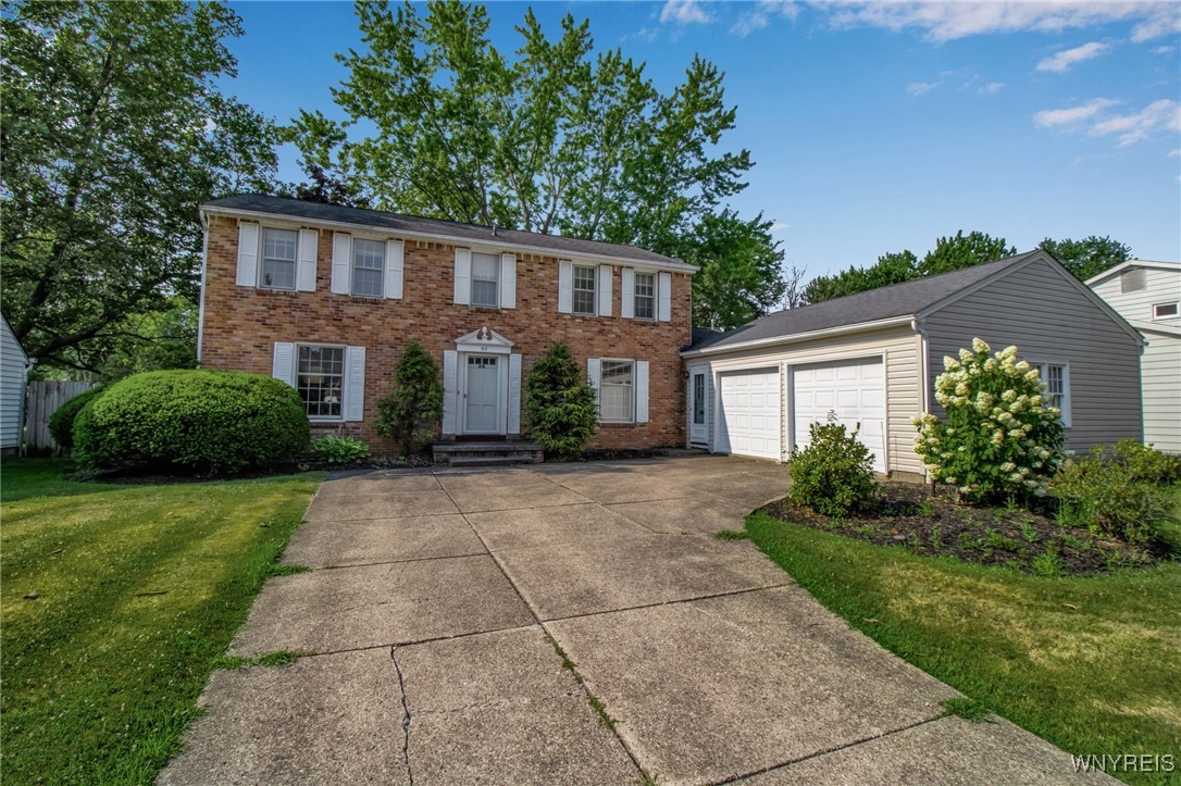 95 Carriage Circle