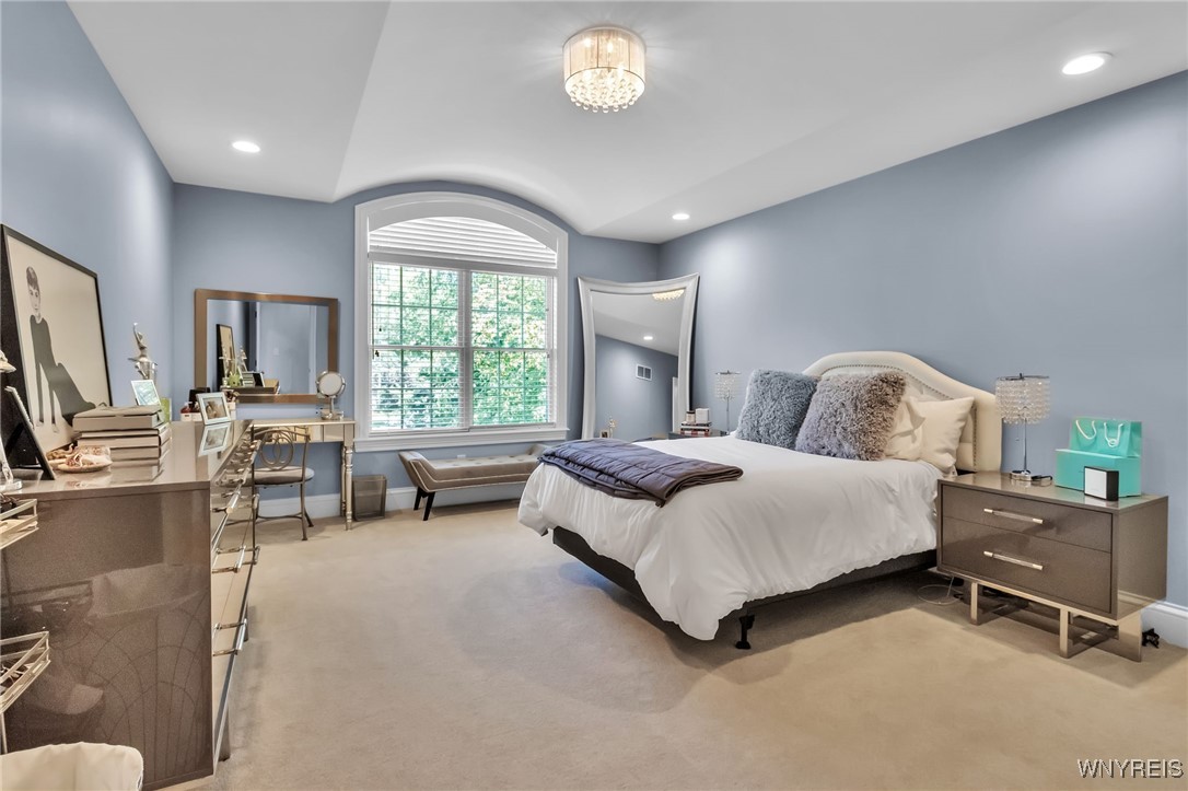 55 Contessa Court