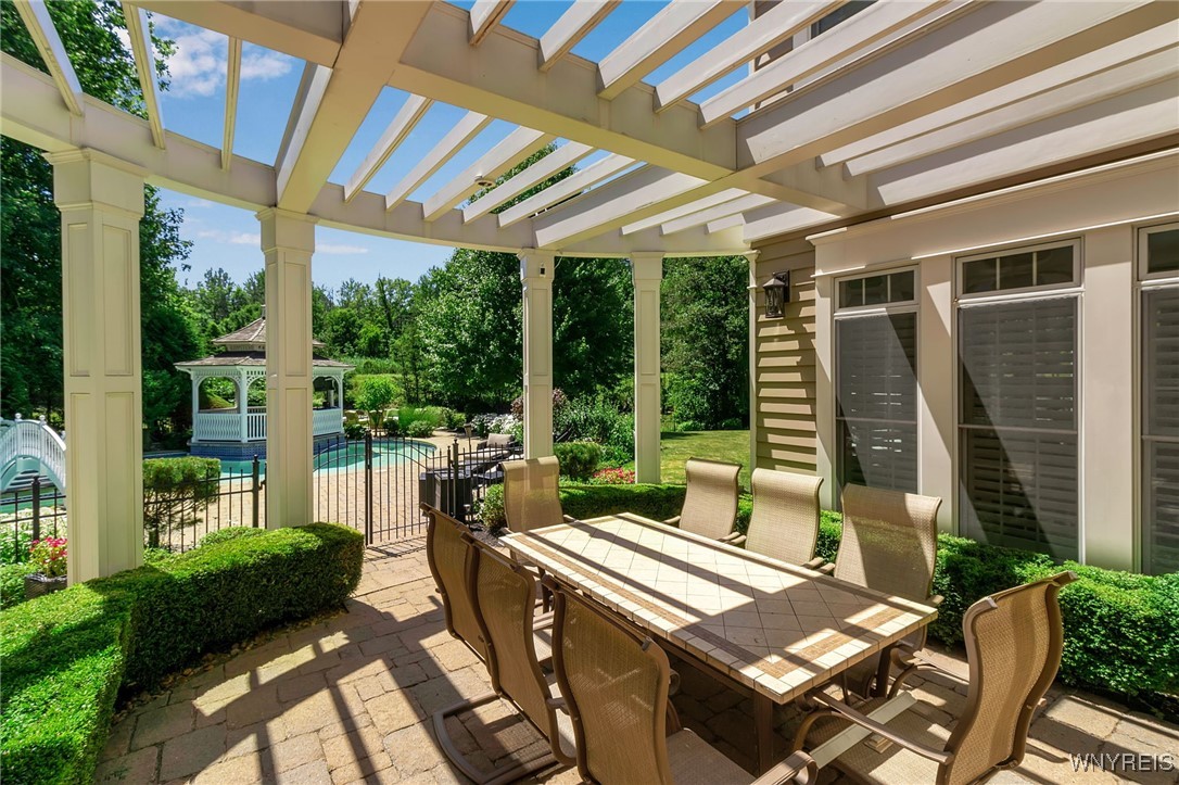 55 Contessa Court