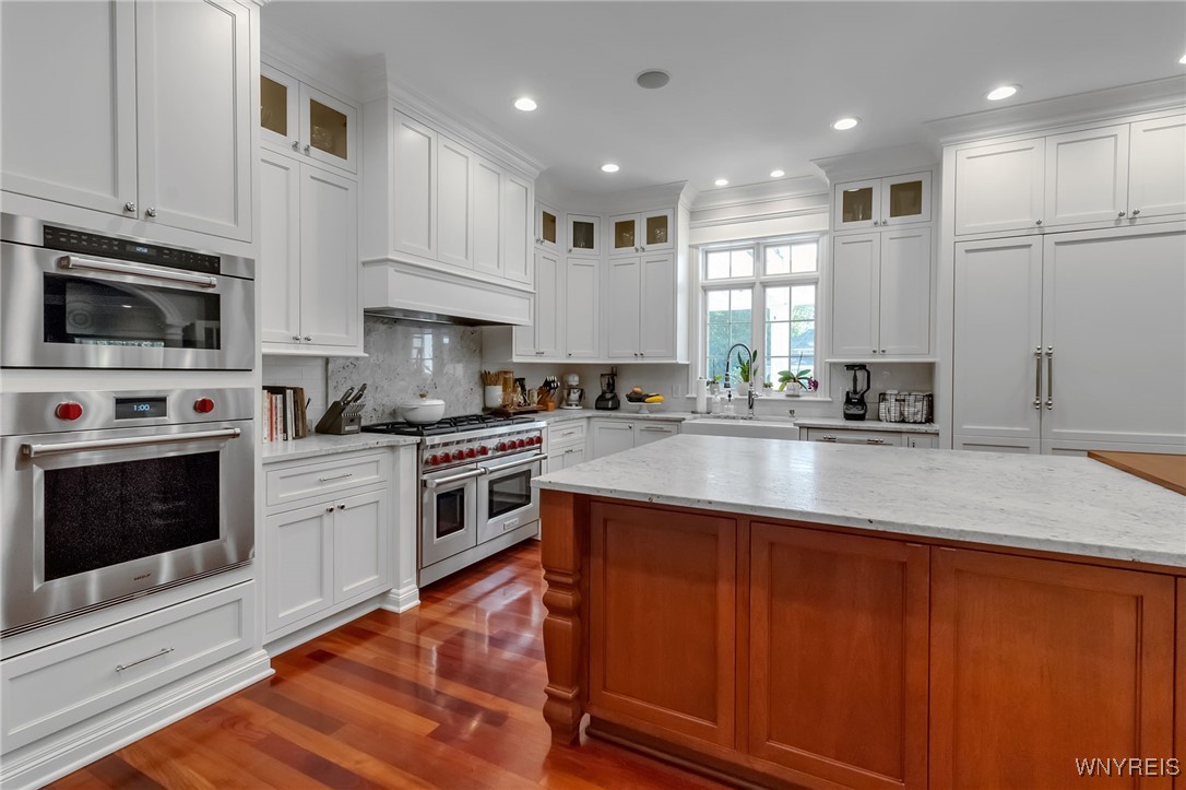 55 Contessa Court
