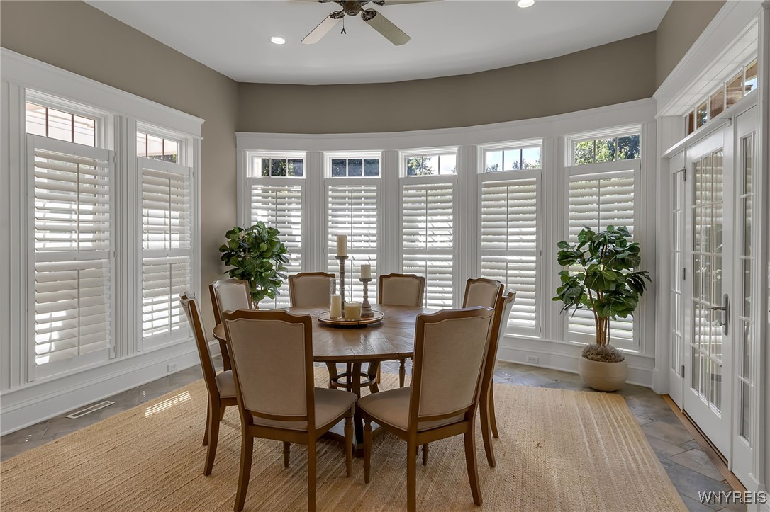 55 Contessa Court