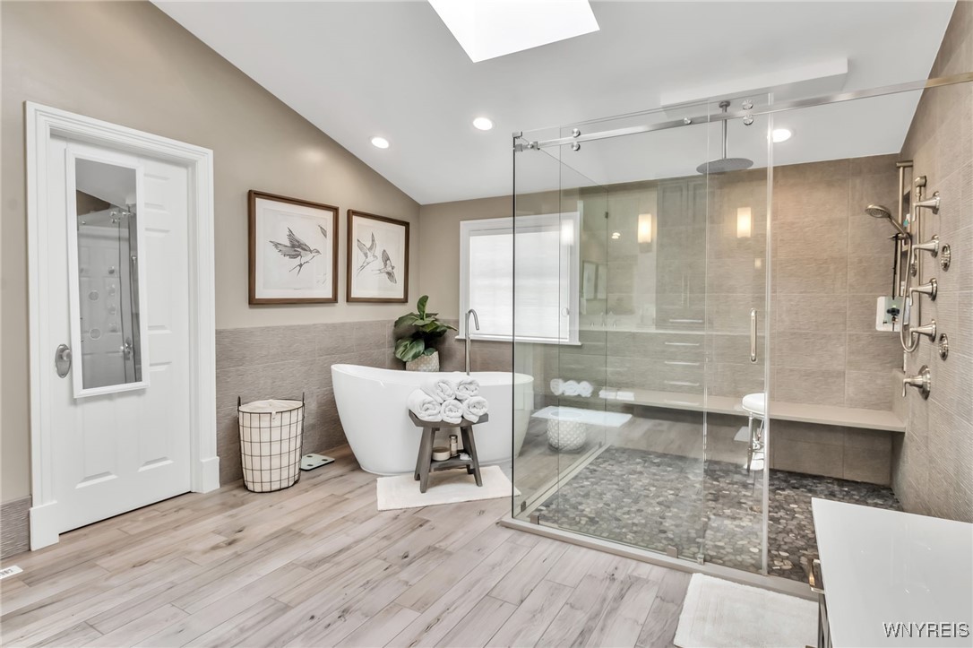 55 Contessa Court
