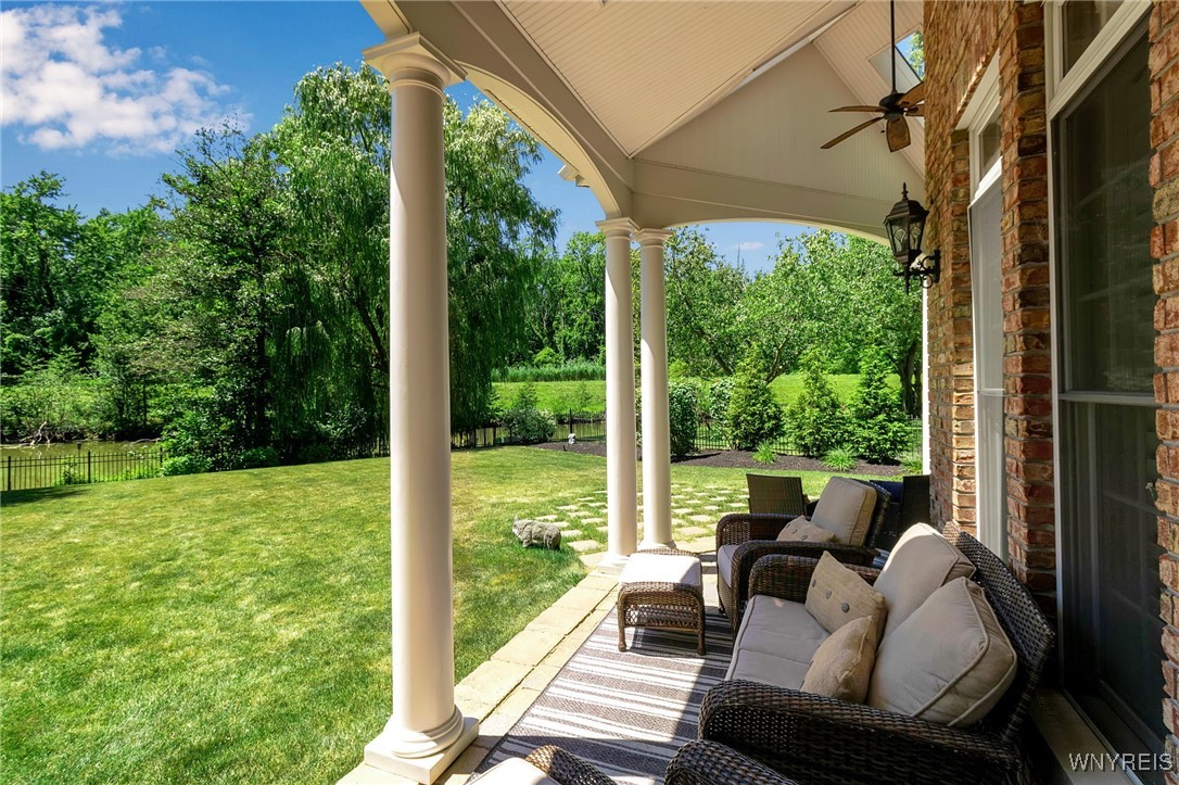 55 Contessa Court