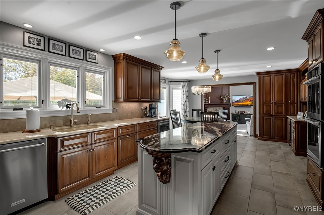 6150 Walnut Creek Court