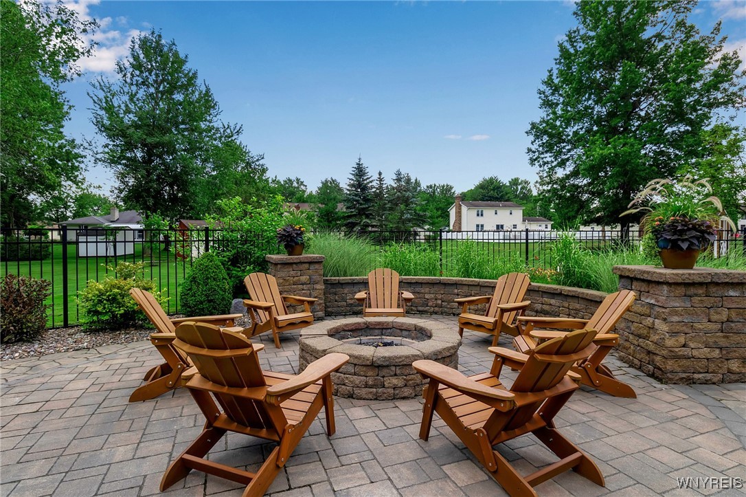 6150 Walnut Creek Court