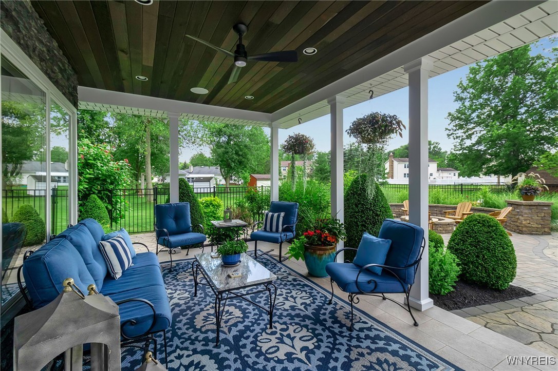 6150 Walnut Creek Court