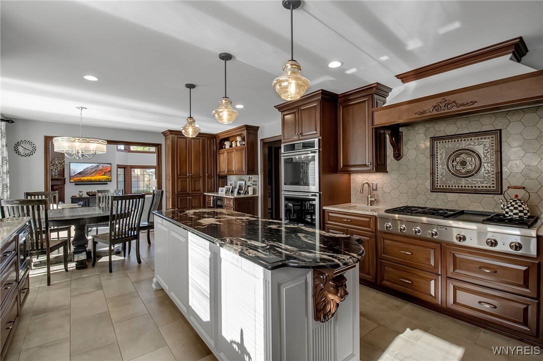 6150 Walnut Creek Court