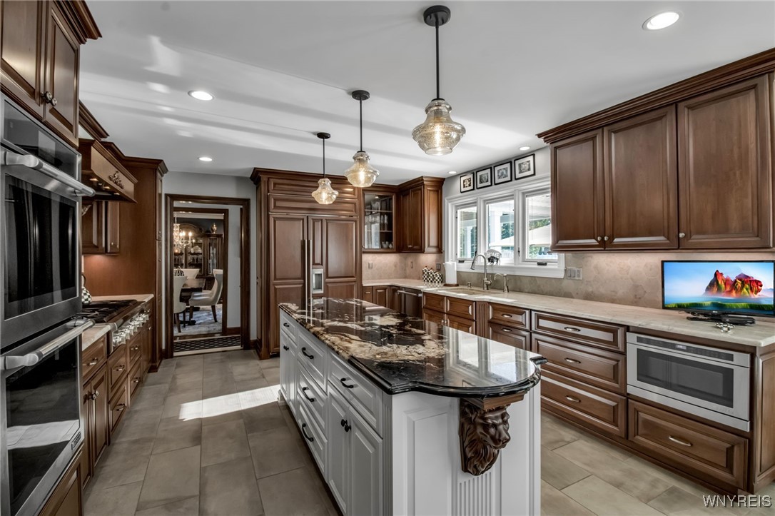 6150 Walnut Creek Court